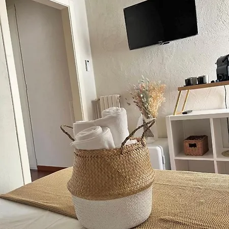Maison d'hôtes Apulia Journey - Manzoni 11