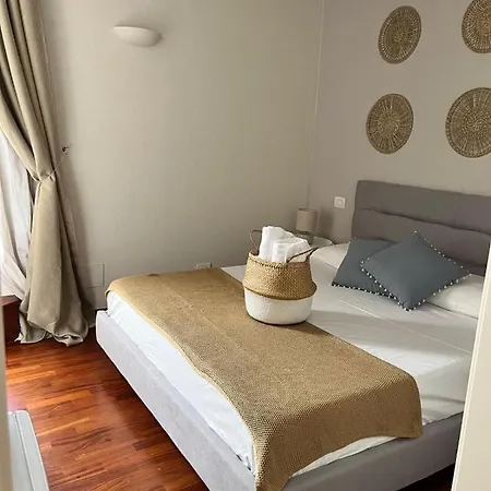 Apulia Journey - Manzoni 11 4* Μπάρι