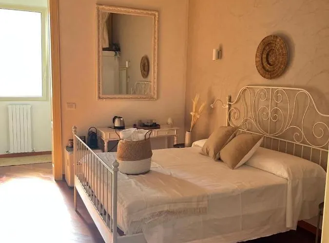 Гостевой дом Apulia Journey - Manzoni 11 4*